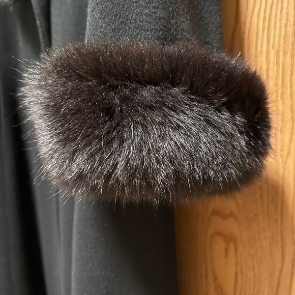 Marvin Richards wool and fur long coat - Picture 4 of 6